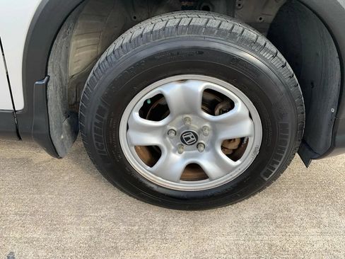 Used 2014 Honda CR-V LX image 25