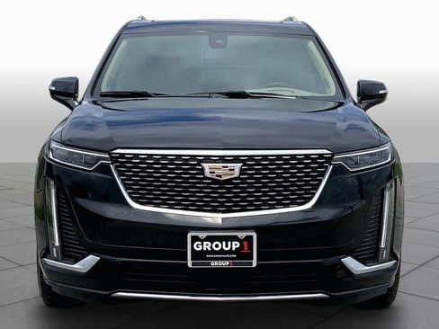 Used 2023 Cadillac XT6 Premium Luxury w/ Platinum Package FWD image 4