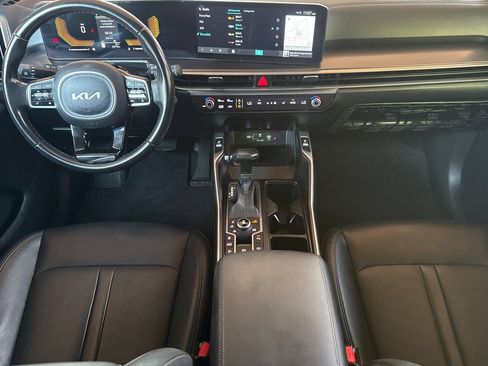 Used 2025 Kia Sorento S AWD/4WD image 13