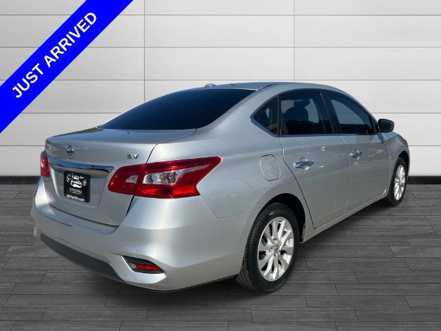 Used 2018 Nissan Sentra SV FWD image 3