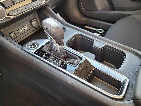 New 2025 Nissan Sentra SV image 16