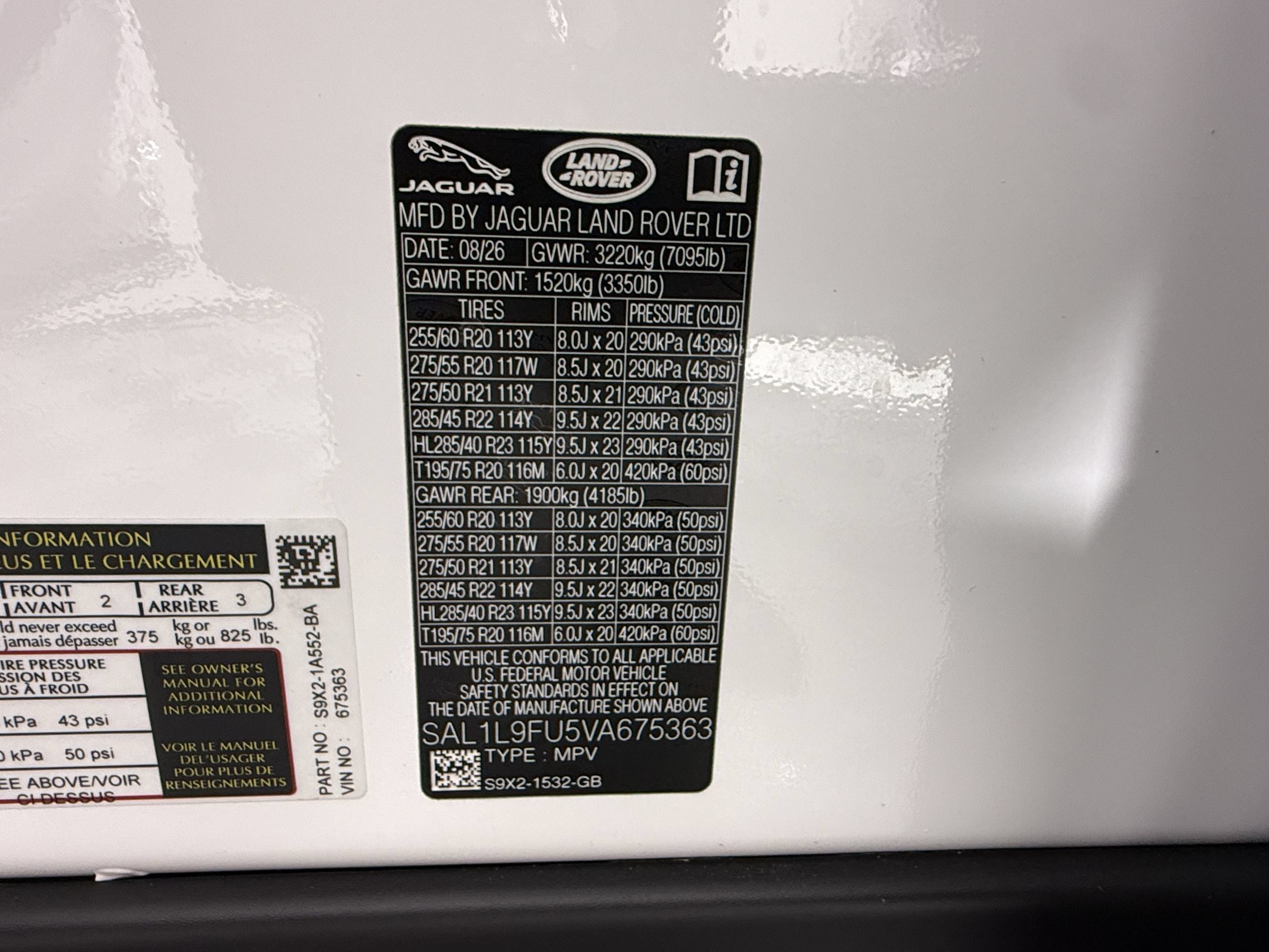 New 2027 Land Rover Range Rover Sport Dynamic SE AWD/4WD image 24