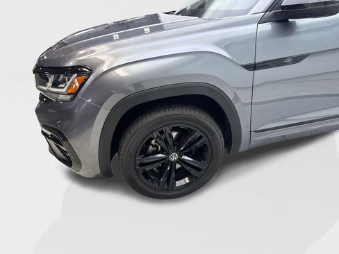 Used 2023 Volkswagen Atlas SEL R-Line AWD/4WD image 18