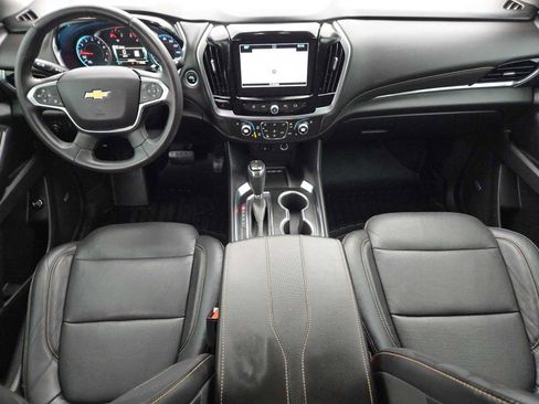 Used 2018 Chevrolet Traverse Premier FWD image 24