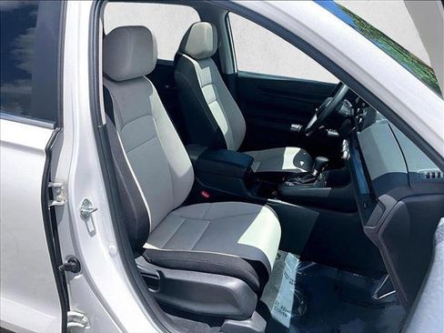 Used 2024 Honda CR-V EX image 9