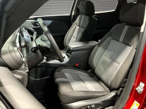 Certified 2024 Chevrolet Blazer LT w/ Convenience Package FWD image 19