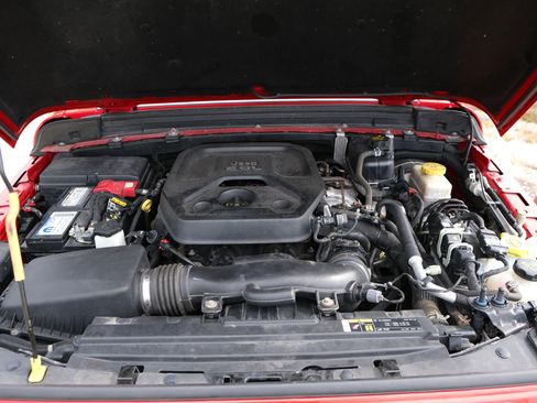 Used 2020 Jeep Wrangler Unlimited Sport image 42