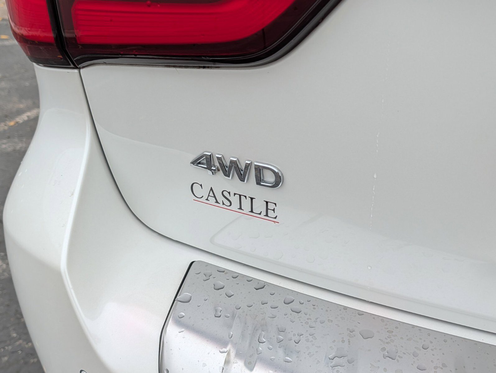 Used 2024 INFINITI QX80 Sensory AWD/4WD image 18
