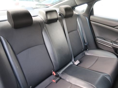 Used 2020 Honda Civic Sport image 30