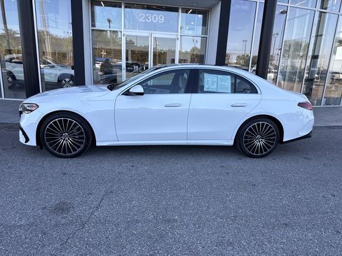 Certified 2024 Mercedes-Benz E 350 4MATIC Sedan image 2