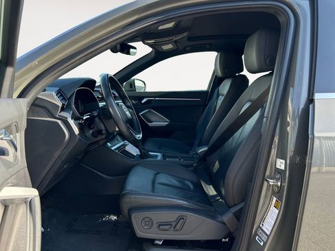 Used 2020 Audi Q3 2.0T Premium Plus w/ Premium Plus Package image 15