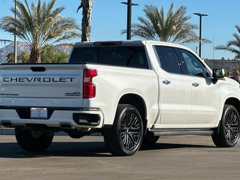 Used 2022 Chevrolet Silverado 1500 High Country w/ LPO, Dark Essentials Package image 4