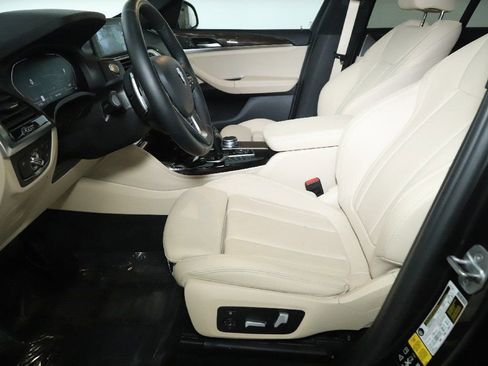 Used 2020 BMW X4 xDrive30i w/ Premium Package image 22