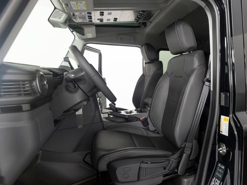 New 2025 INEOS Grenadier Fieldmaster Edition AWD/4WD image 31