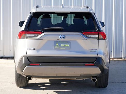 Used 2019 Toyota RAV4 Limited image 51