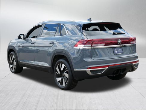 Certified 2024 Volkswagen Atlas Cross Sport SEL AWD/4WD image 5