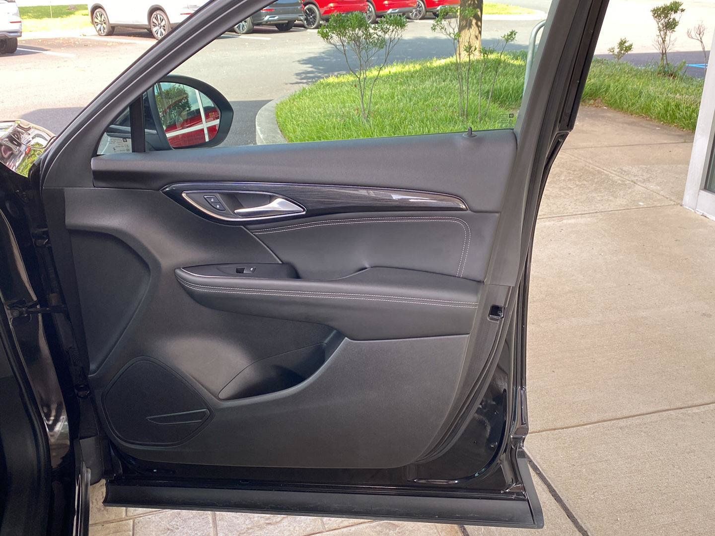 Used 2023 Buick Envision Preferred FWD image 22