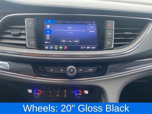 Certified 2024 Buick Enclave Essence w/ Sport Touring Edition image 11