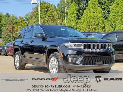 New 2025 Jeep Grand Cherokee Laredo X w/ Luxury Tech Group I