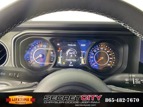 New 2026 Jeep Gladiator Mojave AWD/4WD image 18