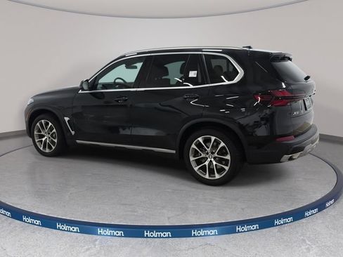 Used 2024 BMW X5 xDrive40i w/ Premium Package AWD/4WD image 7