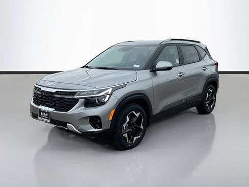New 2026 Kia Seltos S FWD image 3
