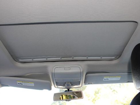 Used 2013 Volkswagen Passat 2.5 SE image 17