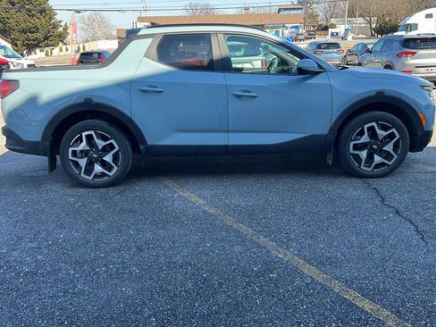 Used 2023 Hyundai Santa Cruz Limited image 3