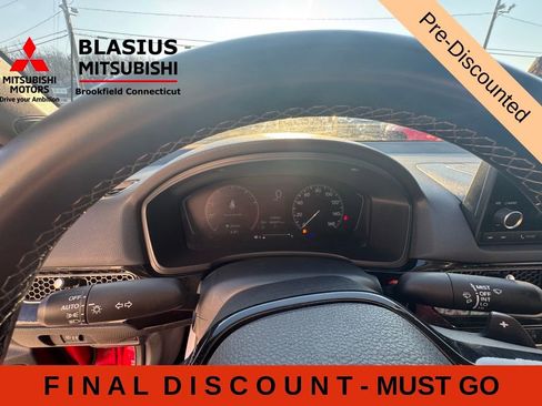 Used 2023 Honda Civic Sport image 17