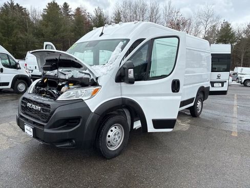 Used 2023 RAM ProMaster 2500 FWD image 16