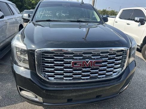 Used 2018 GMC Yukon XL Denali w/ Open Road Package RWD image 2