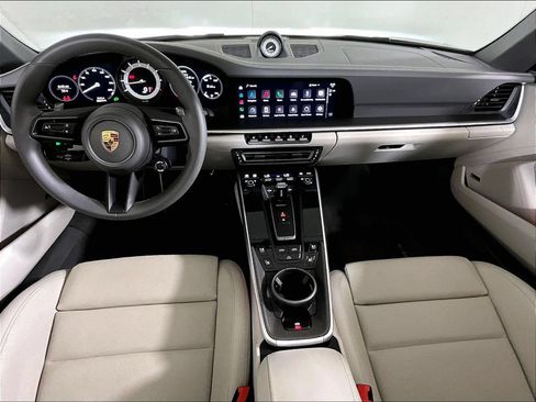 Certified 2022 Porsche 911 Carrera RWD image 12