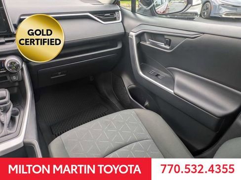 Certified 2025 Toyota RAV4 XLE FWD image 15