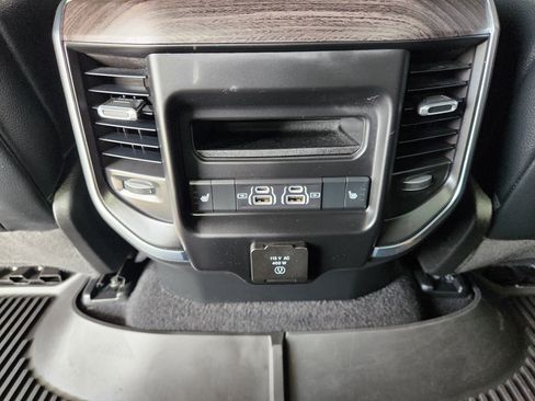 Used 2025 RAM 1500 Laramie w/ Night Edition AWD/4WD image 32