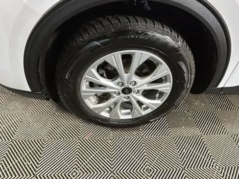 Used 2023 Ford Escape Active w/ Cold Weather Package FWD image 9