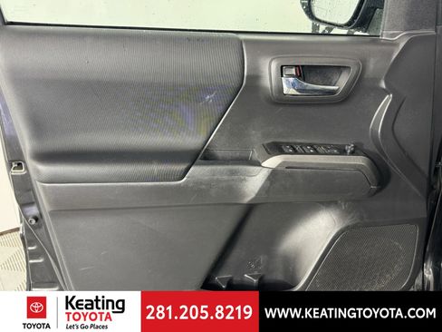 Certified 2023 Toyota Tacoma TRD Off-Road image 13