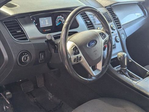 Used 2013 Ford Taurus SEL image 10