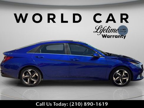 Used 2023 Hyundai Elantra Limited image 17