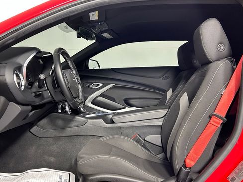 Used 2024 Chevrolet Camaro LT RWD image 25