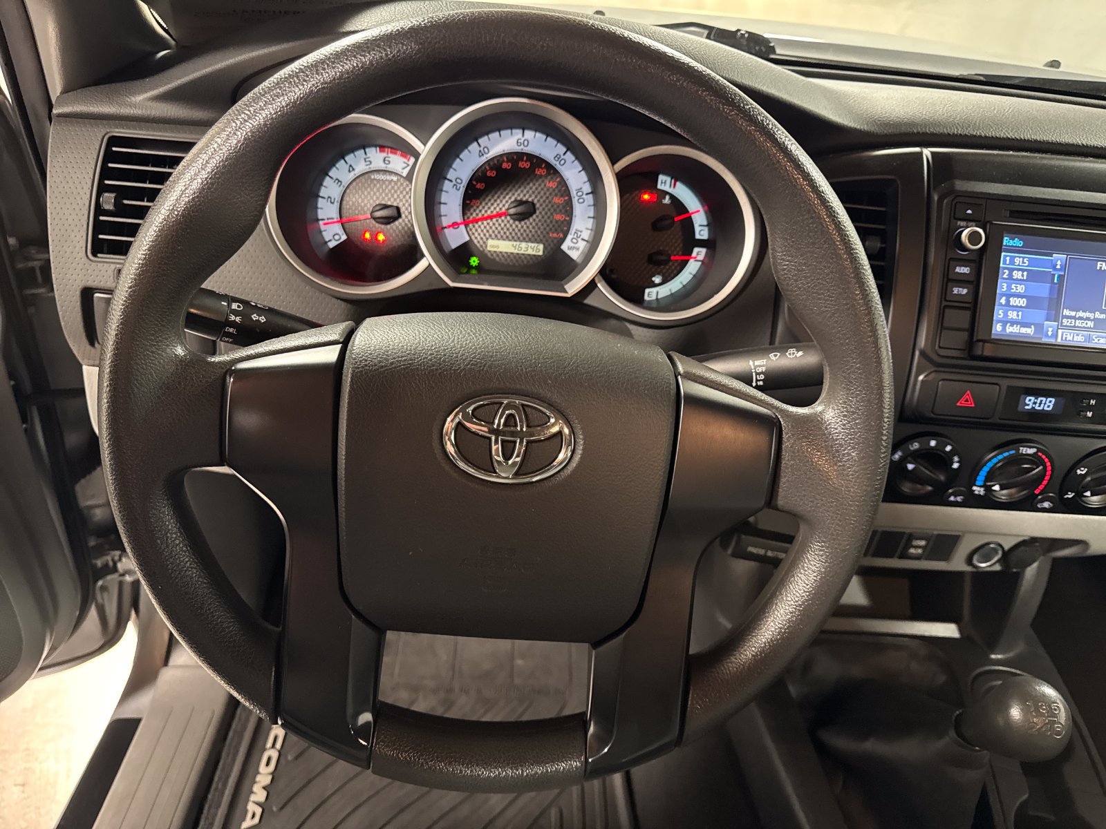 Used 2014 Toyota Tacoma 2WD Regular Cab image 12