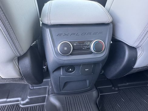 Certified 2026 Ford Explorer Active w/ Active Comfort Package RWD image 26