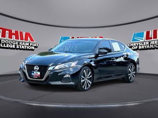 Used 2021 Nissan Altima 2.5 SR FWD video 1