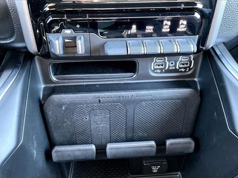 Certified 2022 RAM 1500 Laramie image 17