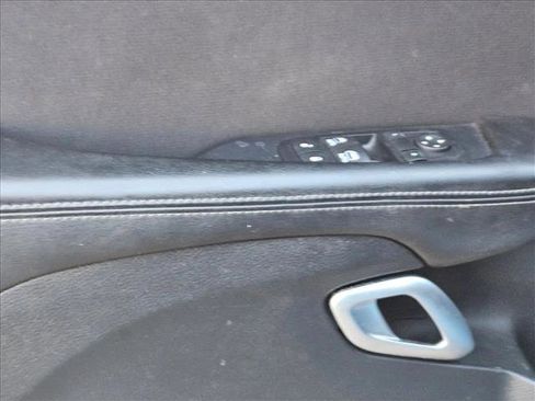 Used 2016 Dodge Challenger R/T Scat Pack image 10