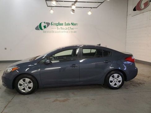 Used 2015 Kia Forte LX w/ Popular Package FWD image 3