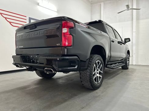 Used 2020 Chevrolet Silverado 1500 LT Trail Boss AWD/4WD image 9