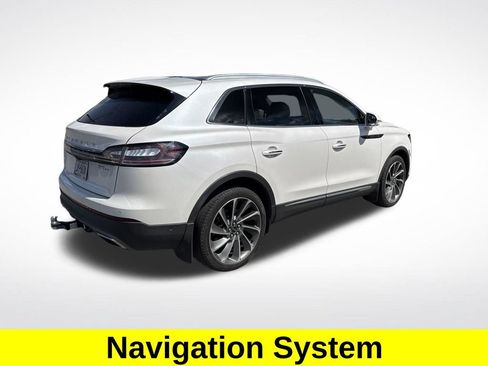 Used 2019 Lincoln Nautilus Reserve AWD/4WD image 3