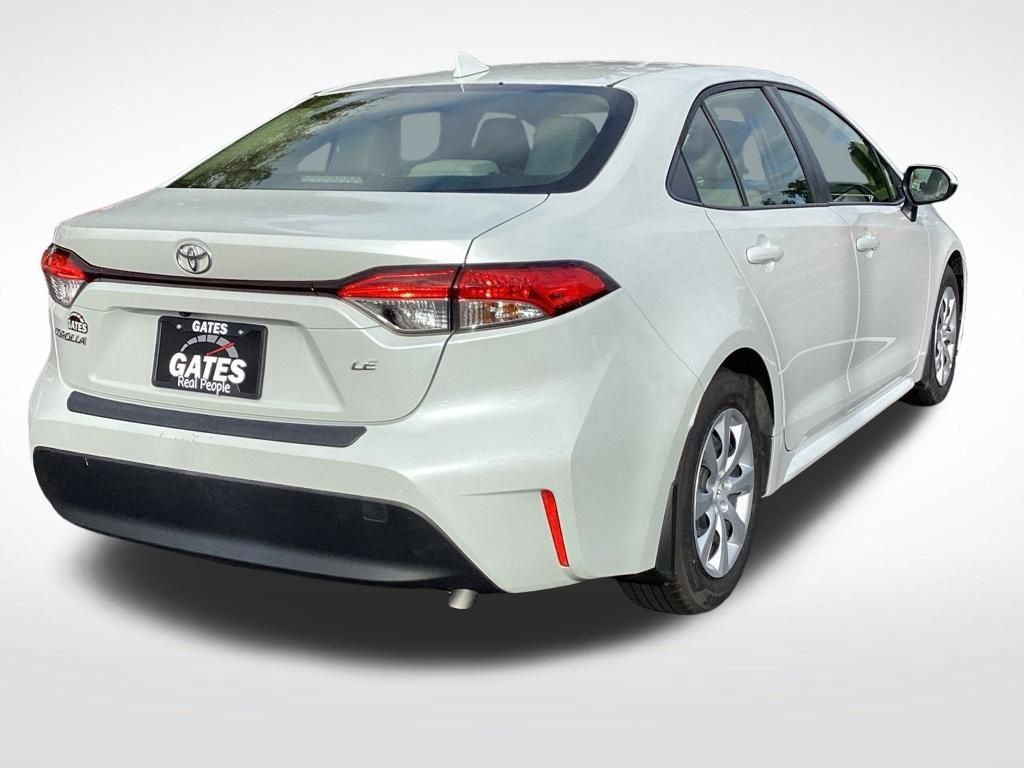 Used 2023 Toyota Corolla LE FWD image 8