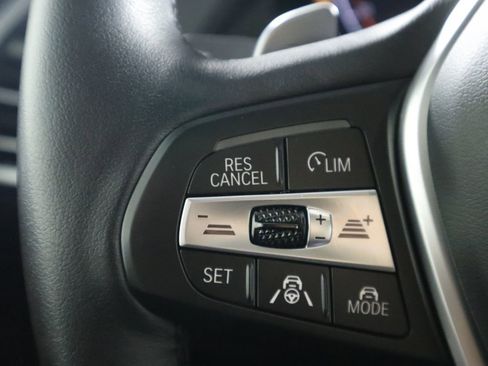 Used 2022 BMW X5 xDrive40i w/ Executive Package image 11