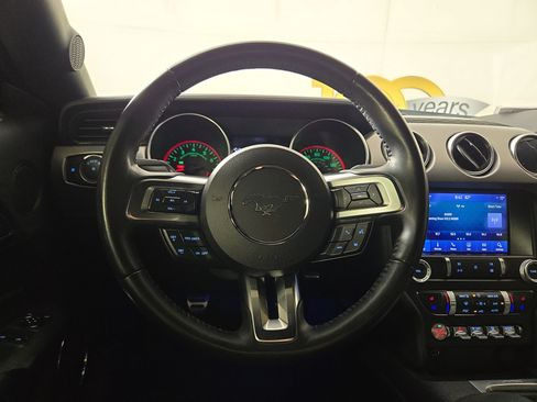 Used 2020 Ford Mustang GT Premium w/ Black Accent Package RWD image 14